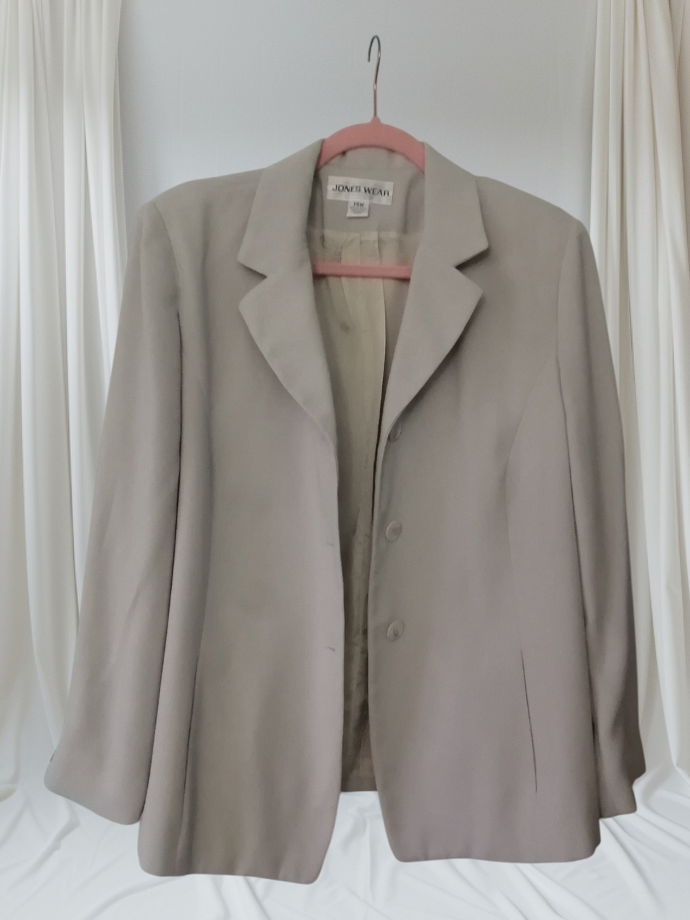 Jones Wear Women's Light Taupe Blazer Jacket